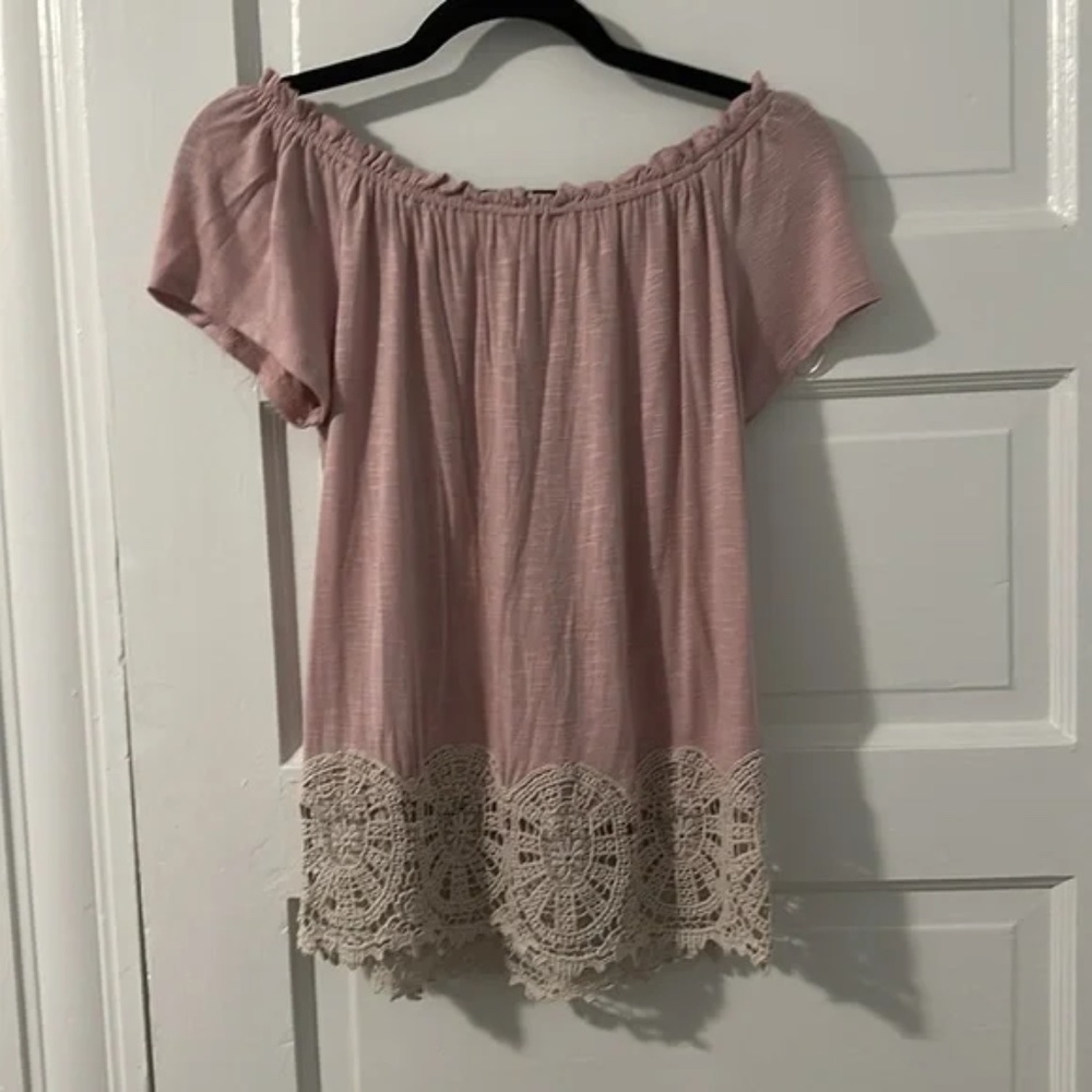 Off the shoulder top - Picture 2 of 3